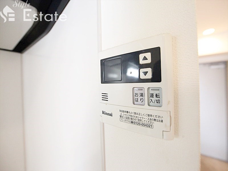 その他設備　給湯器
