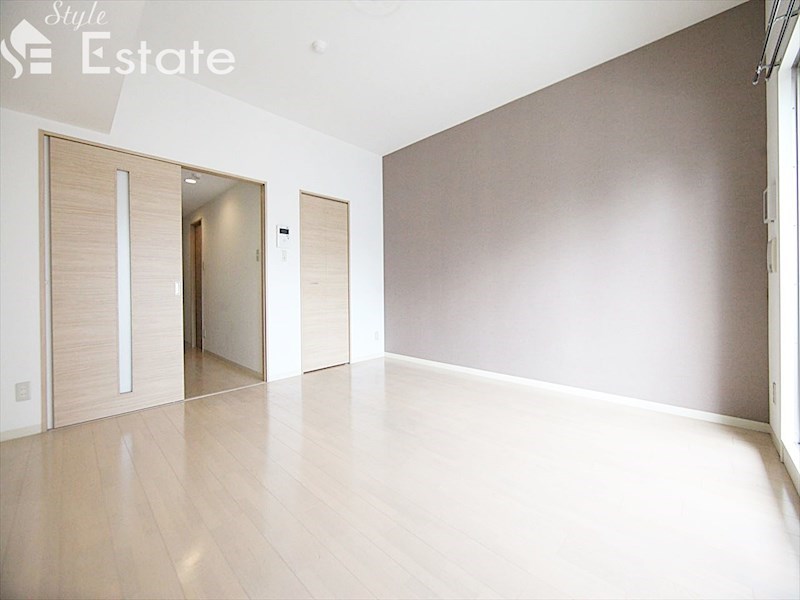 居室・リビング　内装