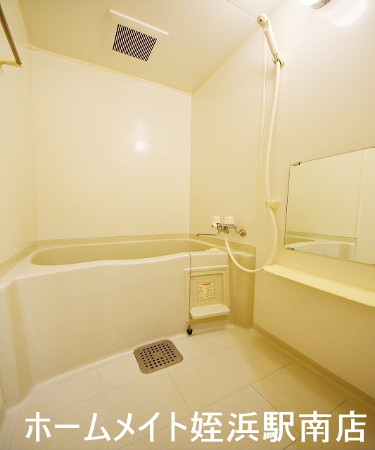 バス・シャワールーム　★お早めにお電話ください★参考写真