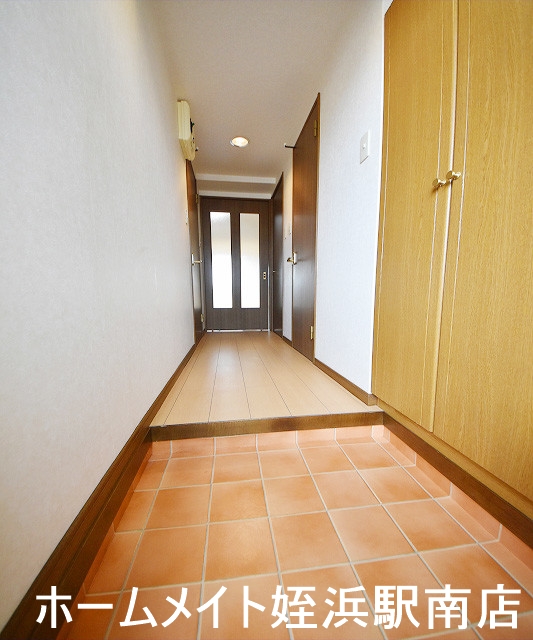 玄関　★天井高下駄箱でスッキリ！！★参考写真