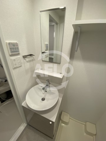 洗面設備　エスリードレジデンス大阪天王寺　独立洗面台