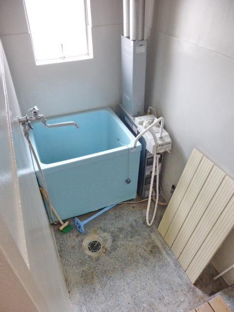 バス・シャワールーム　別部屋参考写真