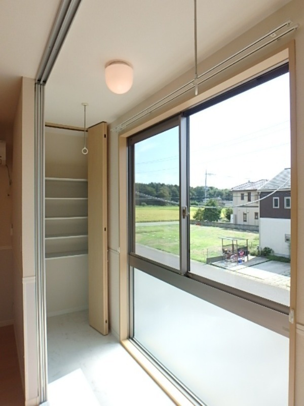 バルコニー　図面と現状に相違がある場合には現状を優先