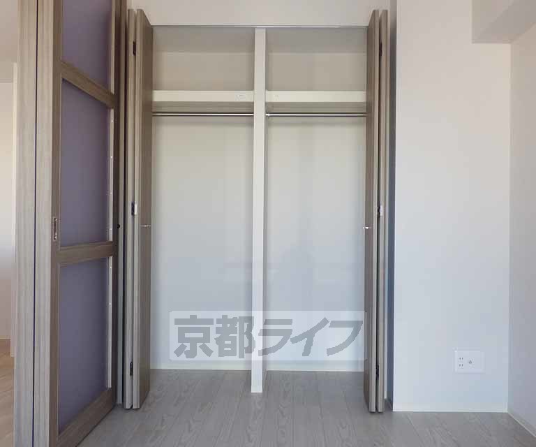 収納　５．８帖洋室のクローゼットです。