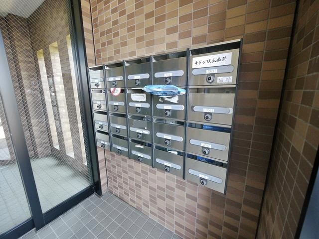 その他共有部分　エントランス付近