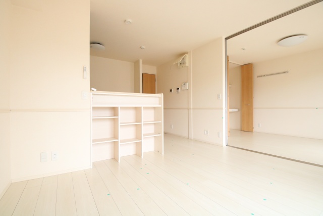 居室・リビング　※別室の参考写真の為、現況優先です。