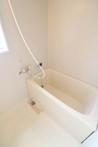 バス・シャワールーム　1日の疲れを癒しましょう。