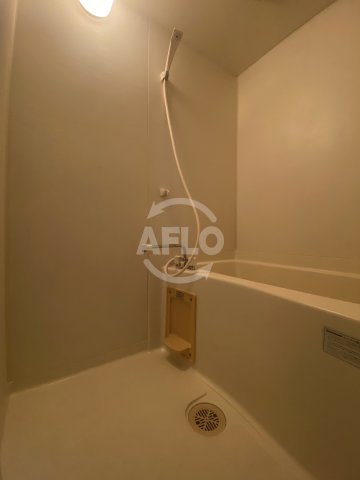 バス・シャワールーム　プレミアム新福島　浴室