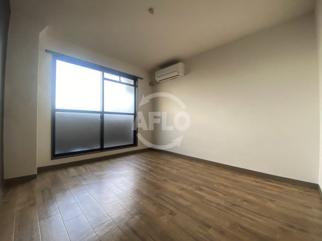 居室・リビング　プレミアム新福島　洋室