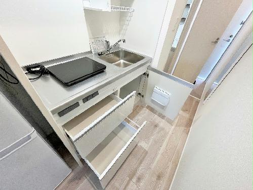 キッチン　同タイプの写真になります。