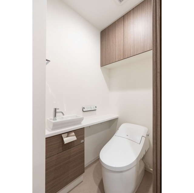 トイレ　参考写真