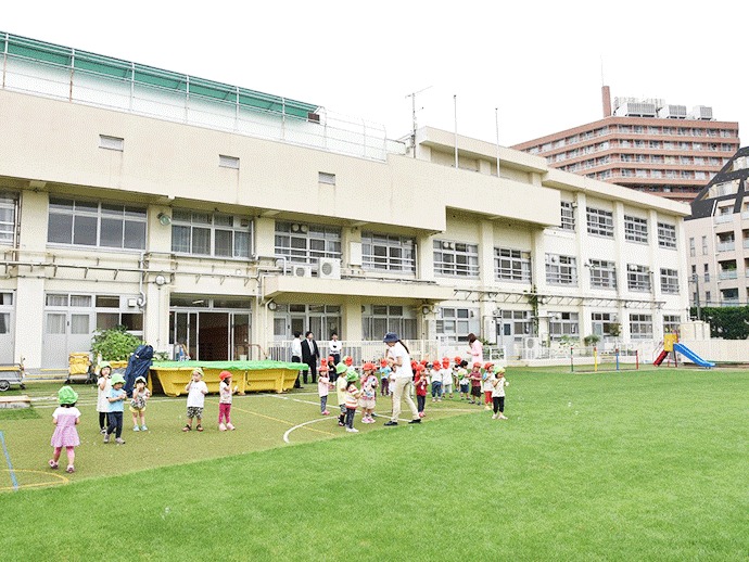 幼稚園・保育園　キッズハーモニー・よよぎの杜（幼稚園・保育園）まで249m