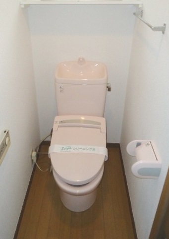 トイレ　「個室タイプのトイレ」