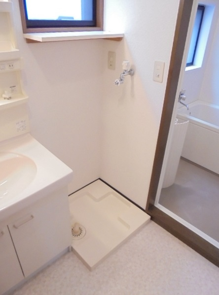 その他設備　「防水パン付きの室内洗濯機置場」