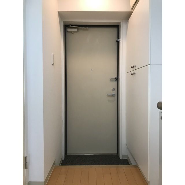 玄関　☆シューズボックス付き玄関スペース☆