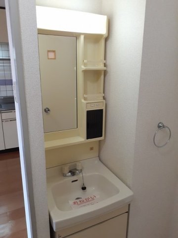 洗面設備　広い洗面スペース