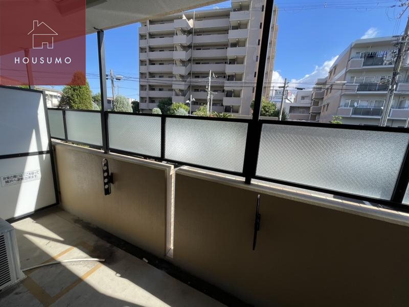 バルコニー　落ち着いた時間を過ごせるバルコニーです