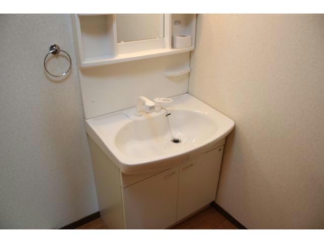 洗面設備　同型タイプ