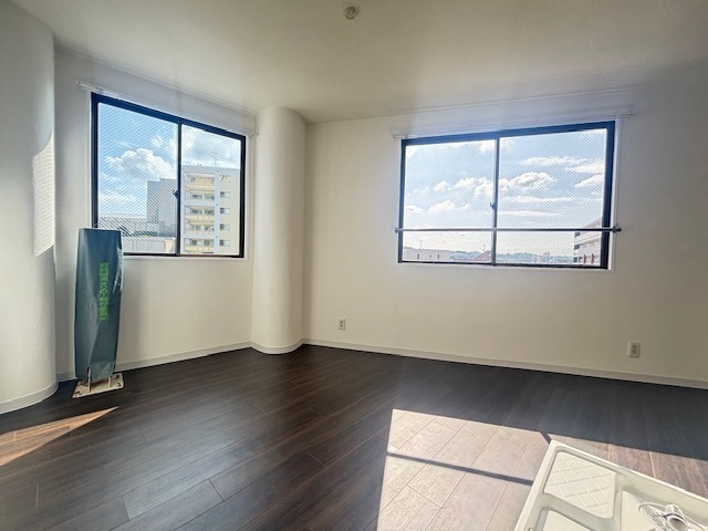 その他部屋・スペース　同建物の違うお部屋の写真です