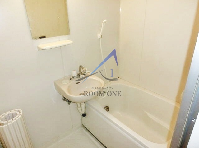 バス・シャワールーム　お風呂です。