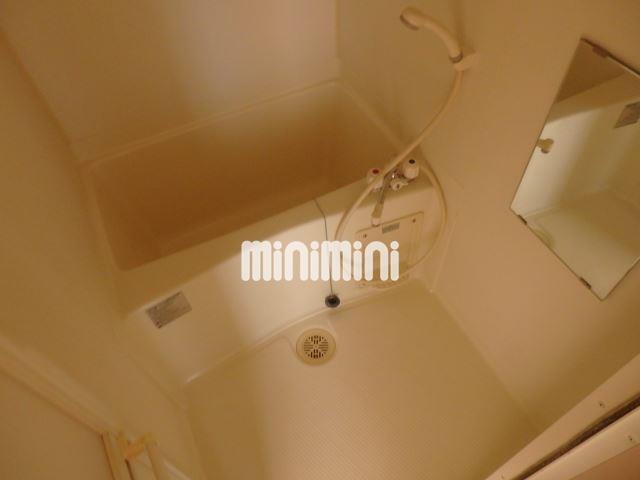 バス・シャワールーム　綺麗なバスルームでゆったりくつろげます