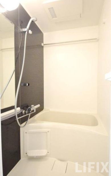 バス・シャワールーム　風呂