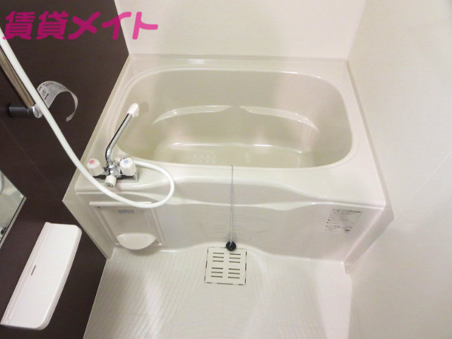 バス・シャワールーム　同型参考写真です