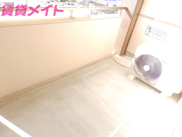 バルコニー　同型参考写真です