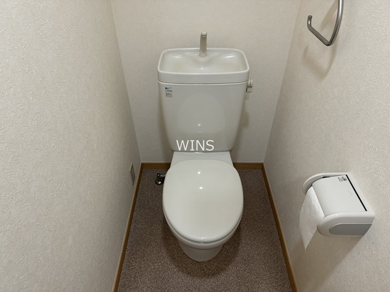 トイレ　※別部屋参考写真です。