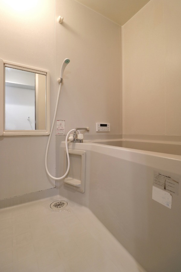 バス・シャワールーム　お風呂
