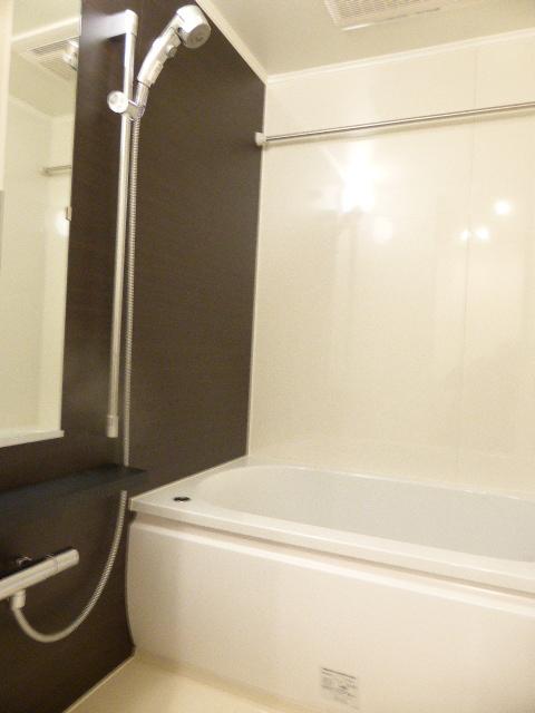 バス・シャワールーム　日々の暮らしに欠かせないお風呂です