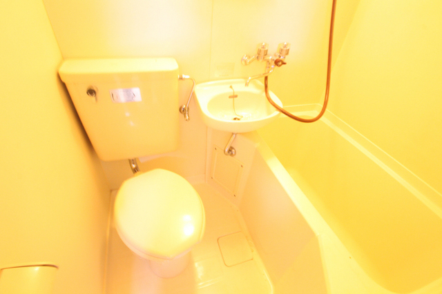 バス・シャワールーム　別部屋の参考写真の為、原状優先です。