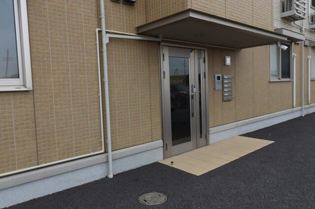 エントランス　エントランス