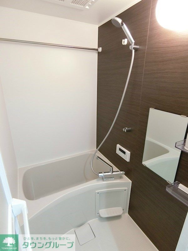 バス・シャワールーム　★お問い合わせはタウンハウジングまで★