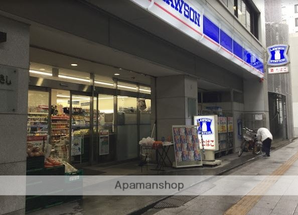 コンビニ　ローソン初台一丁目店（コンビニ）まで447m