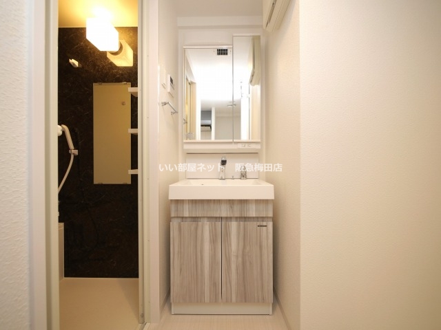 洗面設備　※同仕様写真となります。