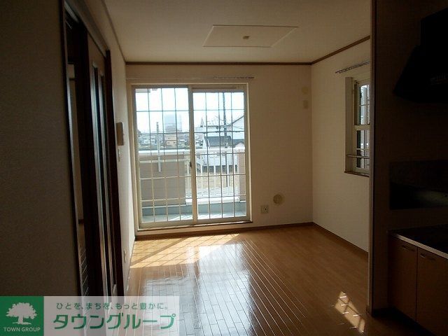 居室・リビング　★お問い合わせはタウンハウジング町田店まで★