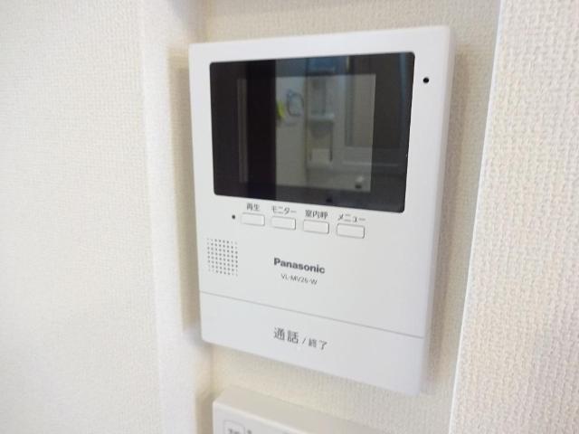 居室・リビング　カメラ付インターホン