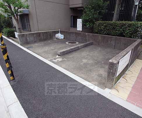 その他　ゴミ捨て場です。