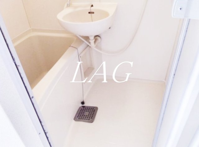 バス・シャワールーム　お風呂です。