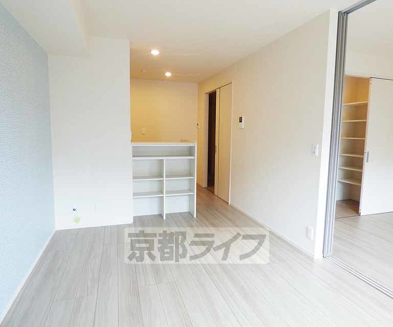 居室・リビング　２０２０年築の綺麗な物件です