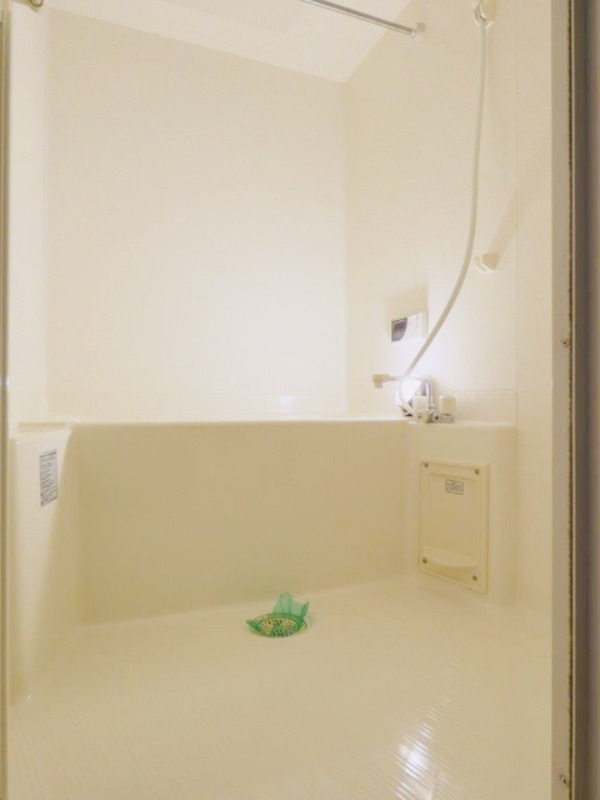 バス・シャワールーム　図面と現状に相違がある場合には現状を優先