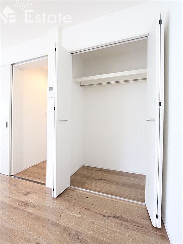 収納　クローゼット