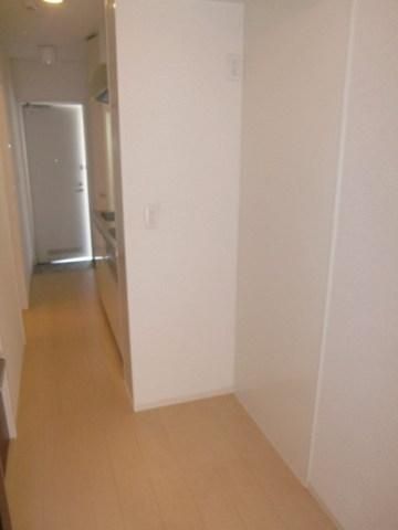 その他部屋・スペース　冷蔵庫以外にも食器棚が置けます。