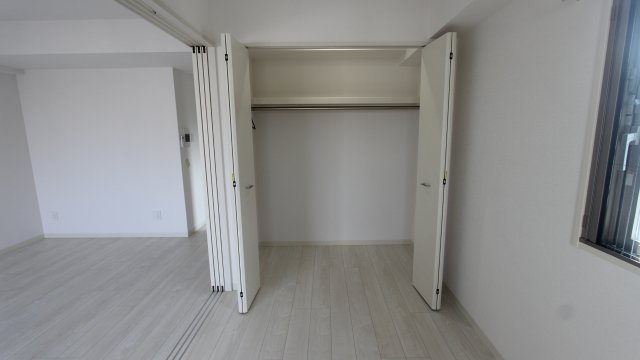 収納　同物件別号室のものです。