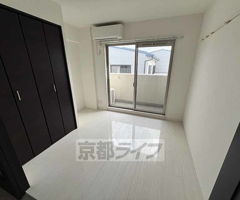 居室・リビング　２０１４年築、清潔感のあるお部屋です。