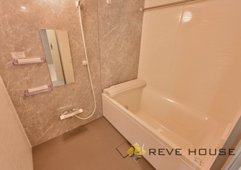バス・シャワールーム　バス