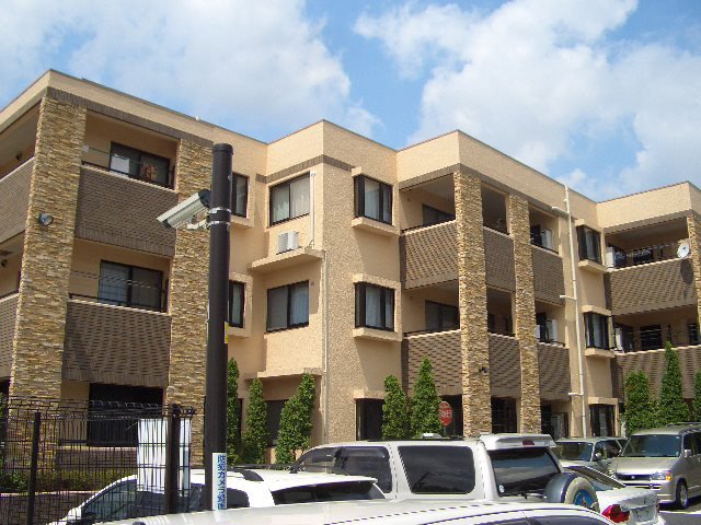 建物外観　オシャレな外観のマンションです