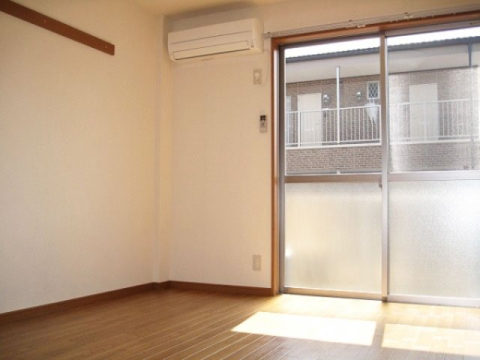 居室・リビング　同物件別部屋のお写真です※現況優先
