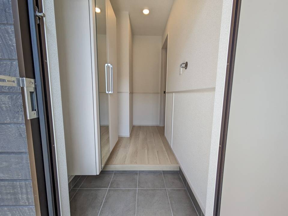 玄関　玄関